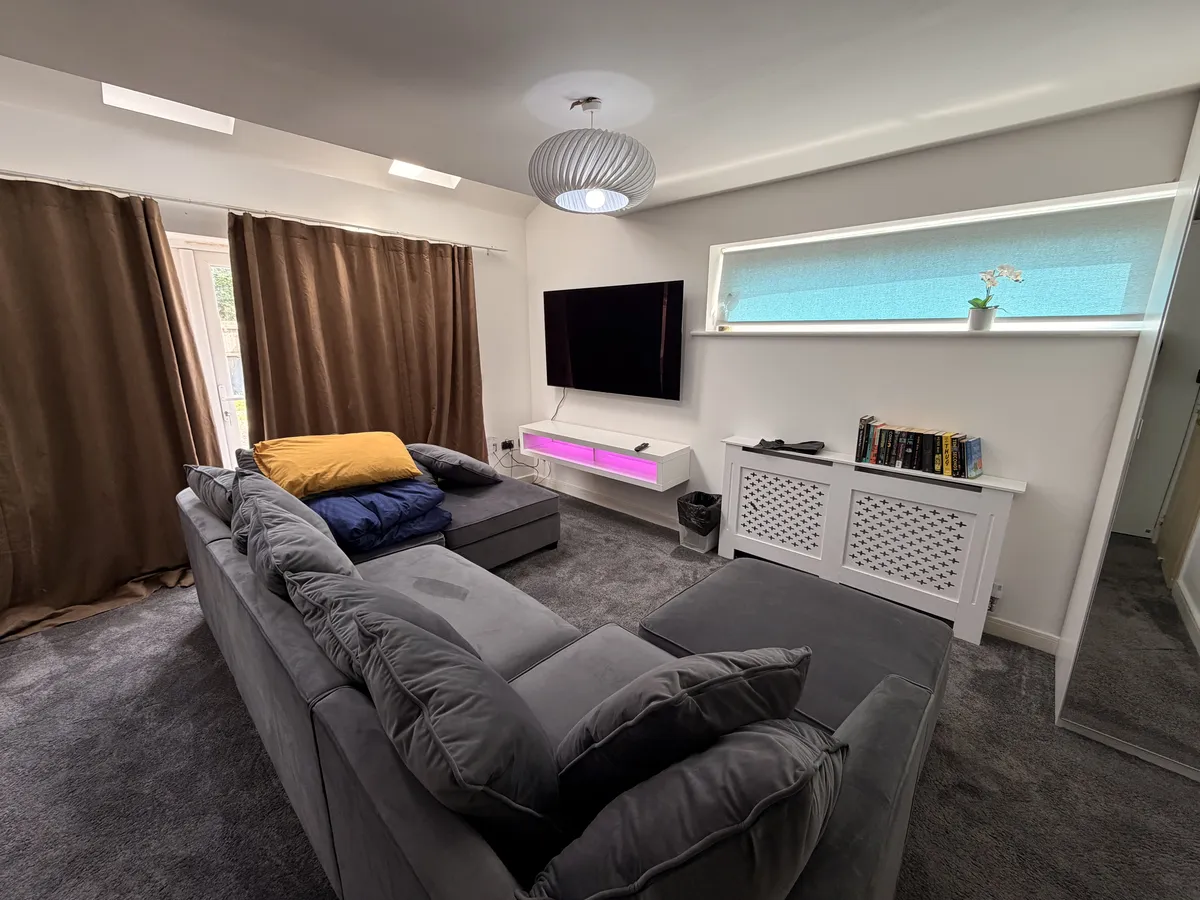 Deluxe Family Room